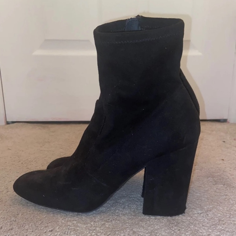 Steve Madden Sock booties